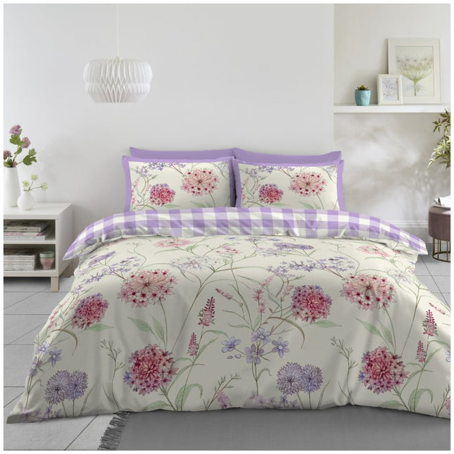 Elegant floral duvet cover set with fresh botanical spring design for modern bedrooms.
Reversible bedding set with comfortable fabric and stylish look.