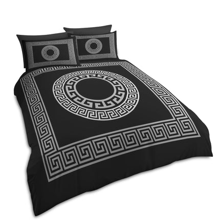 Make a dramatic style statement with our Black Greek Key Duvet Cover Set. The deep black tone enhances the geometric key pattern, delivering a powerful and stylish look. Ideal for modern or luxury-themed bedrooms, this set offers both high-impact design and all-night comfort thanks to its breathable microfiber fabric.
