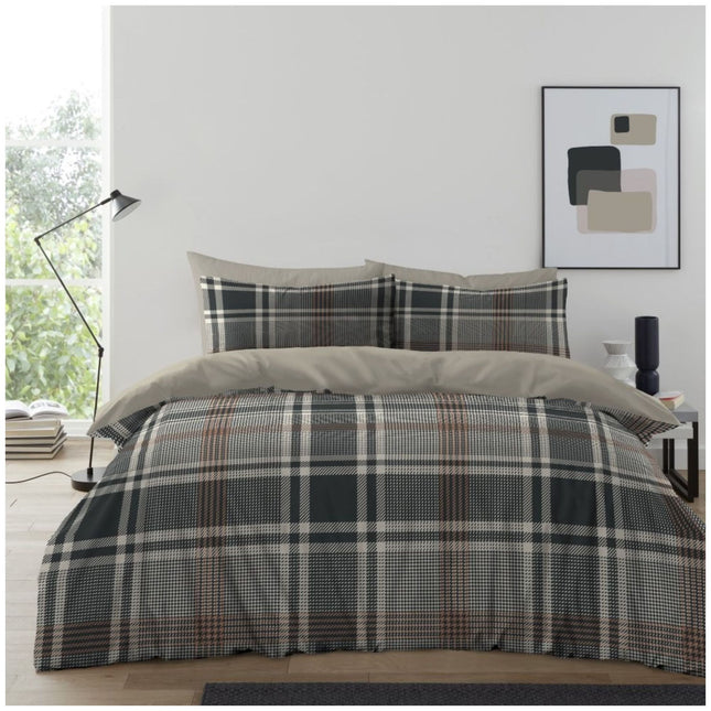 Luxurious microfiber bedding set designed for comfort and everyday use.
Lightweight, breathable material keeps your bed cozy all year round.