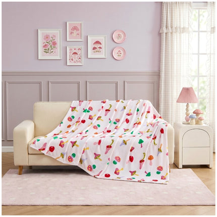 Mushroom Pattern Decorative Throw – Stylish flannel-style home blanket with a fun mushroom motif, ideal for creating a cosy atmosphere while adding a distinctive decorative accent to bedrooms and living rooms.