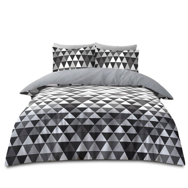 The pattern is a rhythmic arrangement of fan-shaped motifs set against a rich red backdrop, accented by gold highlights that infuse the design with both classic elegance and modern flair. Each fan is meticulously repeated in a diamond grid, creating a sense of balanced symmetry and dynamic movement. This fusion of traditional elements with contemporary boldness makes the pattern not only visually compelling but also a timeless statement in luxury décor.