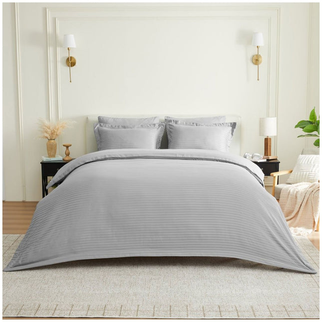 Soft grey bedding set featuring refined seersucker detailing and a contemporary striped design for everyday comfort.