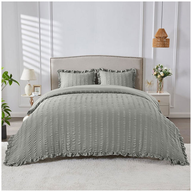 Modern grey duvet cover set with refined stripe textures, offering a versatile and contemporary bedroom look.