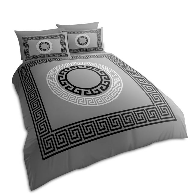 Modern and sleek, the Grey Greek Key Duvet Cover Set offers a bold statement with a minimalist twist. The deep grey backdrop highlights the classic key design, making it a perfect choice for contemporary bedrooms. Soft microfiber construction ensures softness, durability, and effortless care.