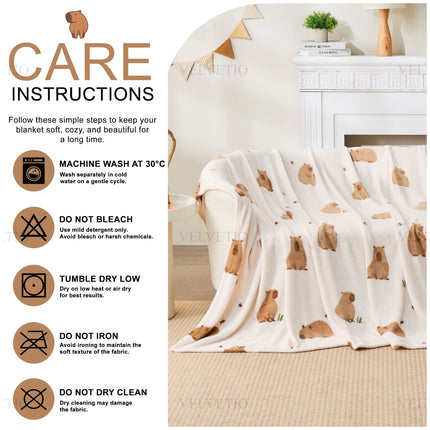 Soft Capybara Print Throw Blanket – Warm and comfortable home décor throw featuring an eye-catching capybara design, perfect for cosy evenings, relaxing moments and creating a cheerful atmosphere in bedrooms or living rooms.