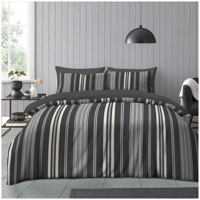 Microfiber Junie bedding set featuring a sleek stripe pattern design.
Adds a clean and modern touch to any bedroom décor.