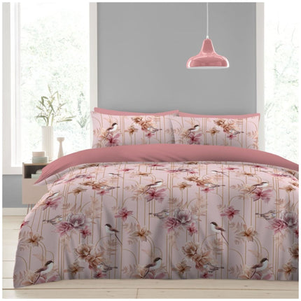 Microfiber Kamala bedding set featuring colorful floral and bird pattern.
Adds a fresh and vibrant touch to your bedroom decor.