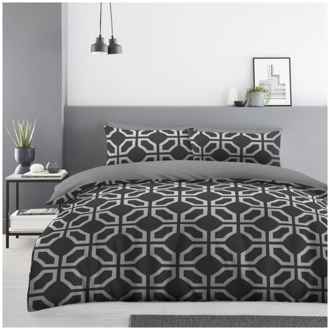 Microfiber Macus Geo bedding set featuring a stylish geometric pattern.
Adds a clean and modern touch to your bedroom decor.