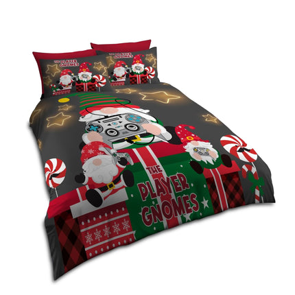 Made from 100% polyester microfiber, this duvet set is not just cute—it’s also incredibly cozy. The fabric is smooth, soft to the touch, and gentle against the skin, making it ideal for snuggling up on chilly winter nights or enjoying a lazy morning during the holiday break.